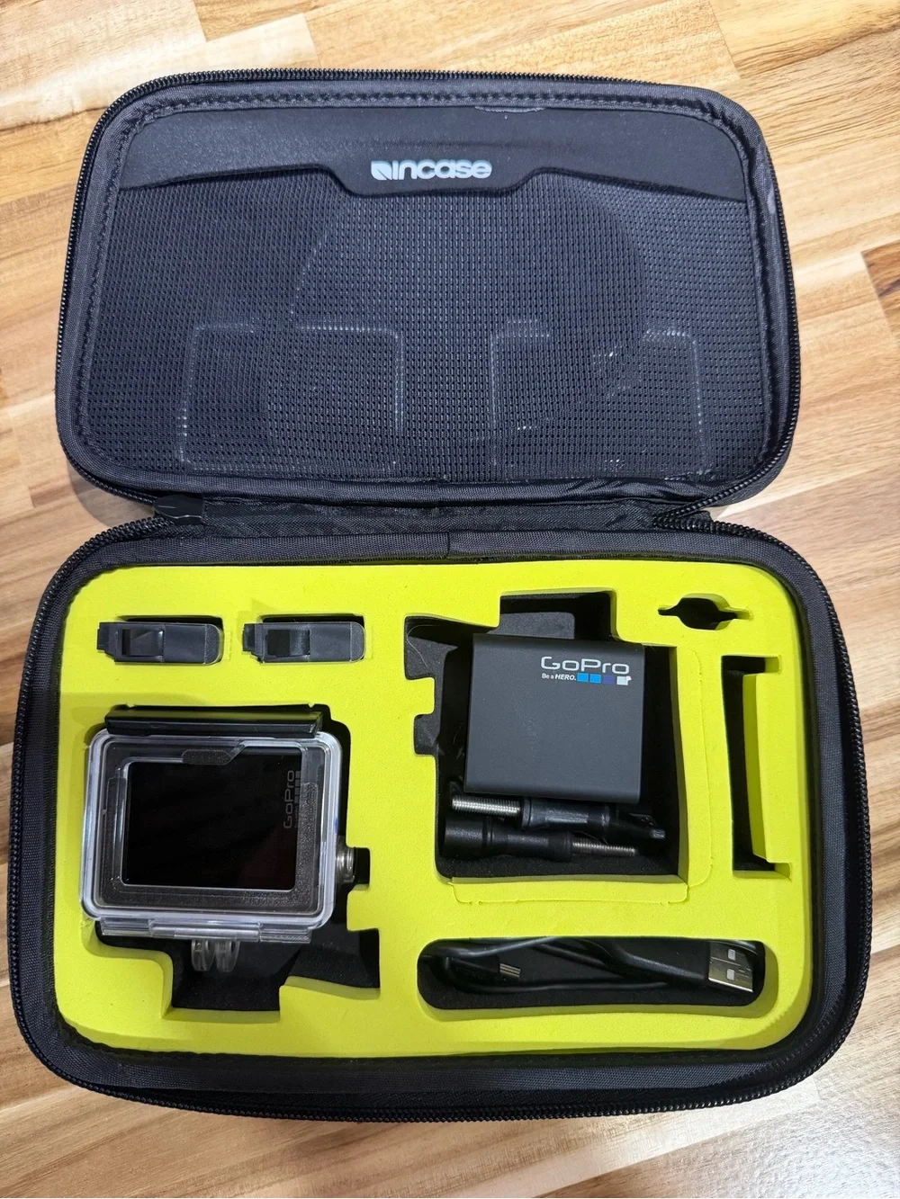GoPro HERO4 Silver Camera Kit with Case